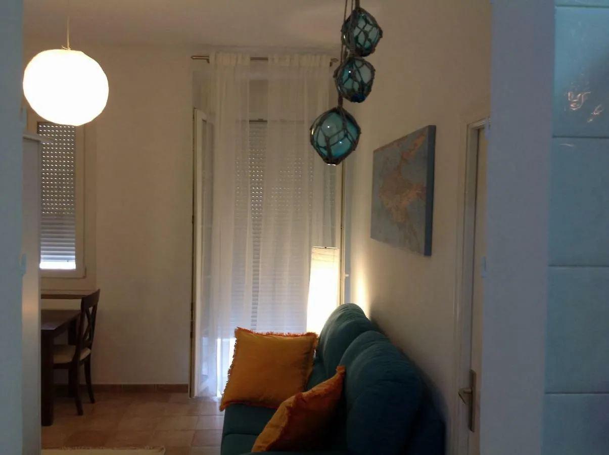 Apartment Ferienwohnung La Casa Del Dibujante Cádiz